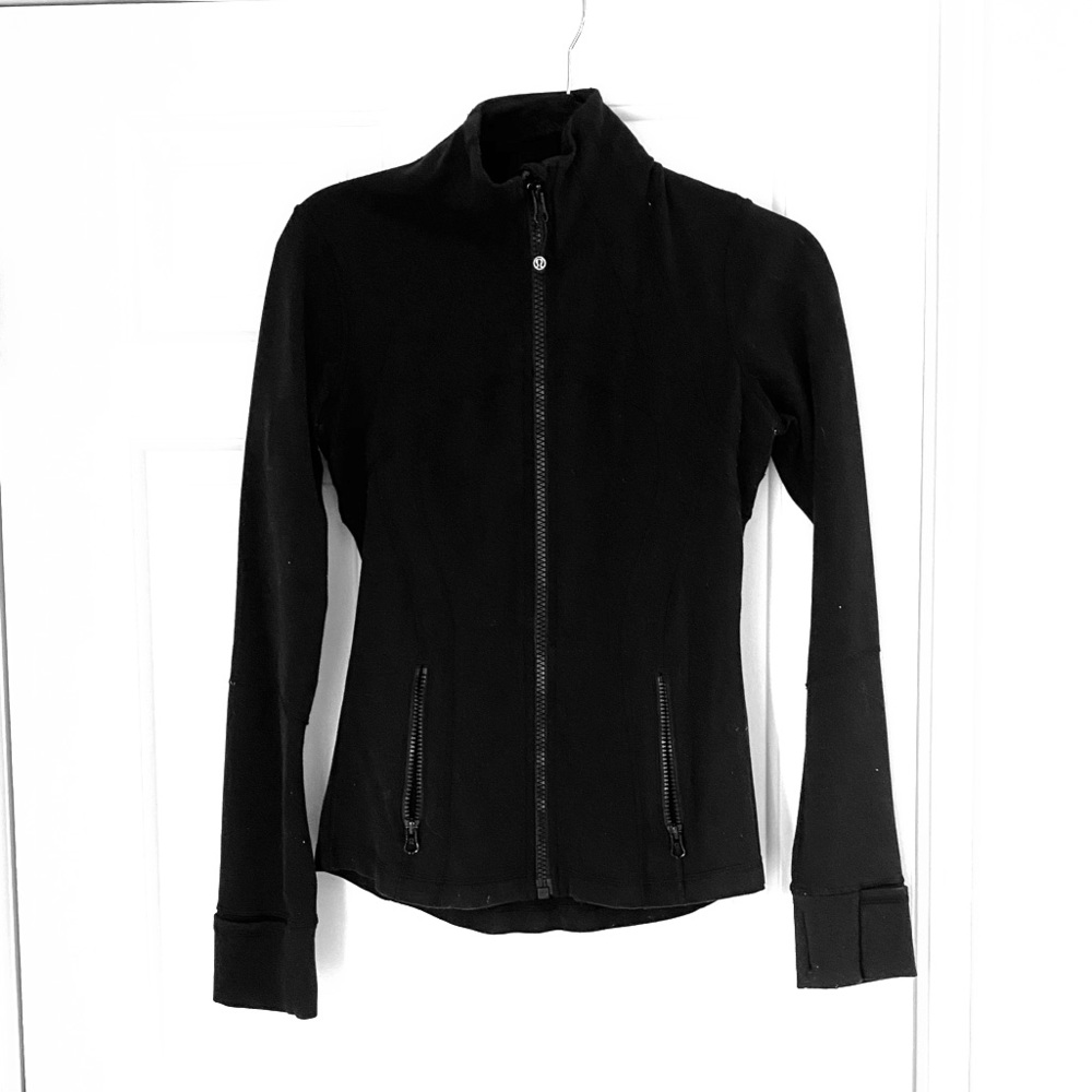 Lululemon Women’s Jacket in Black